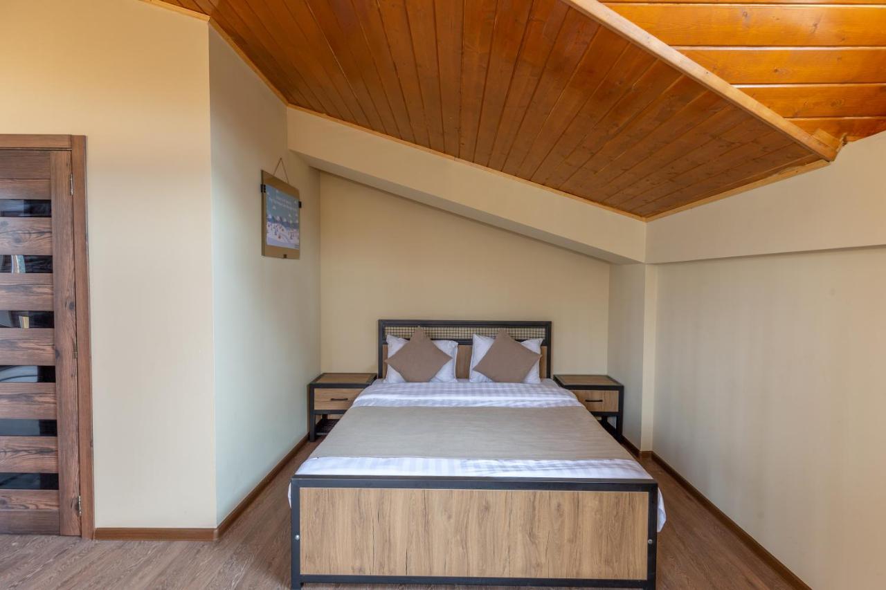 Pine Chalets By Ka Group Gudauri Eksteriør billede