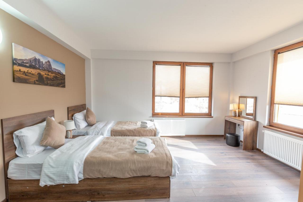 Pine Chalets By Ka Group Gudauri Eksteriør billede
